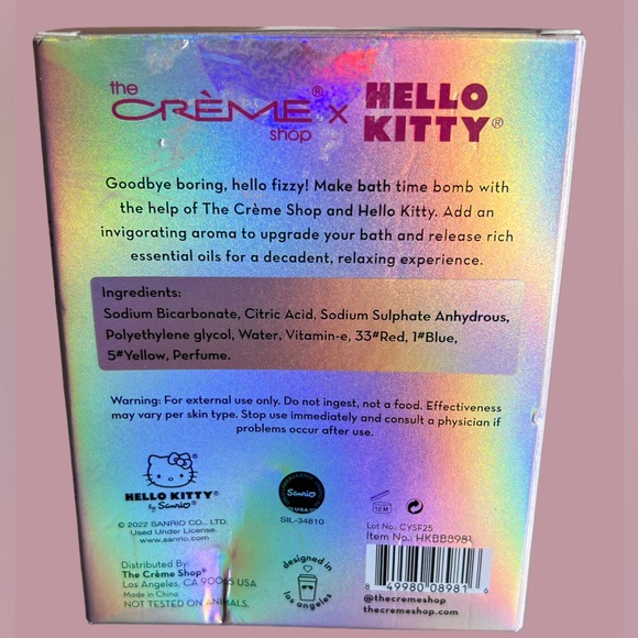 Hello Kitty 3D Aromatherapy Fizzy Bath Bomb- Strawberry Cocoa - Picture 2 of 5